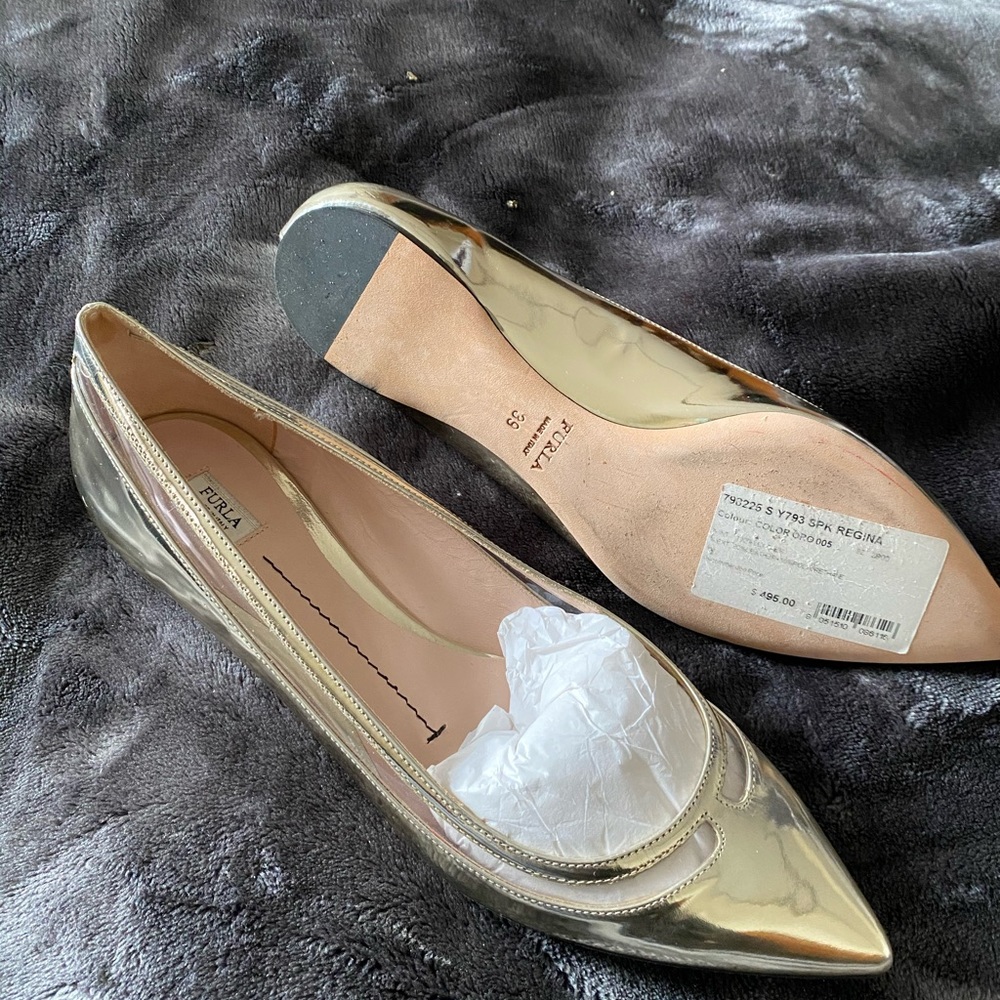 FURLA flats